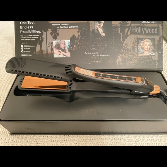 Croc Hair Never Used Croc Titanium Rose Gold Hair Straightener